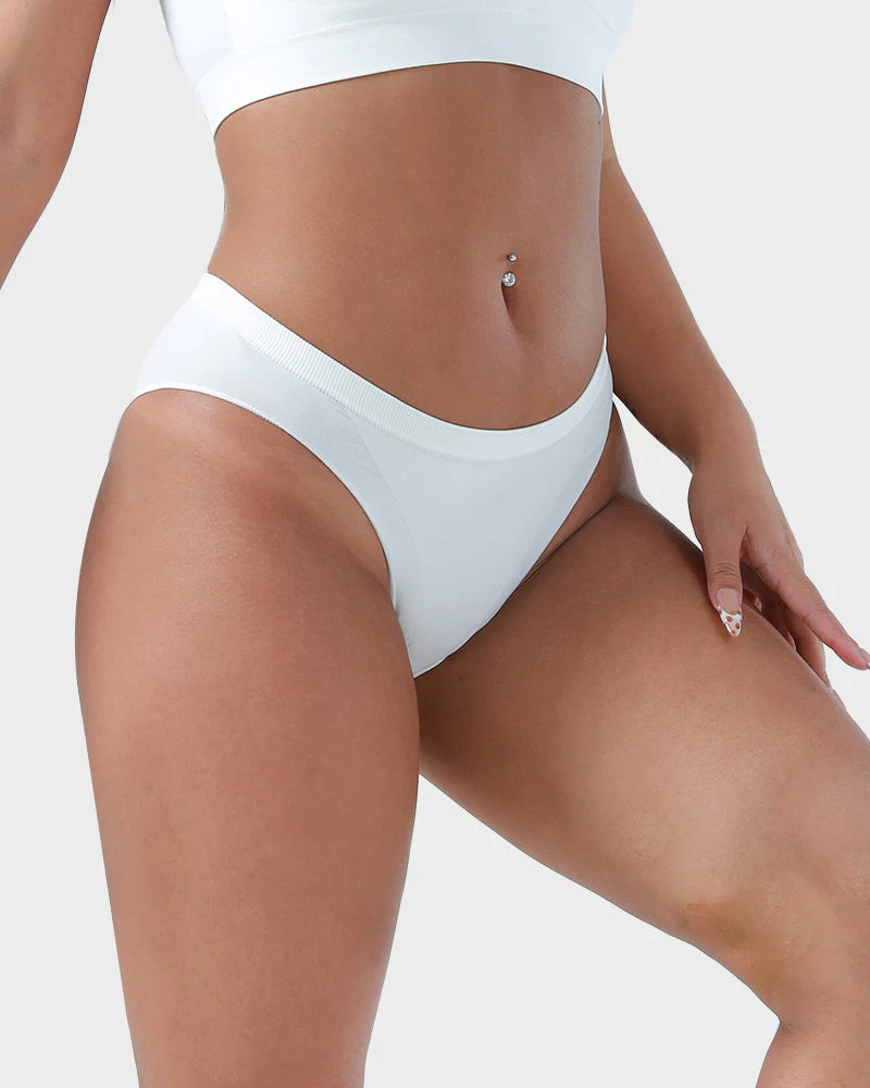 Everyday Comfort Seamless Low-Rise Brief Panty - Image 10