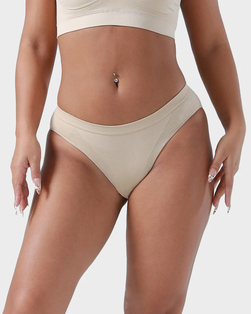 Everyday Comfort Seamless Low-Rise Brief Panty - Image 5