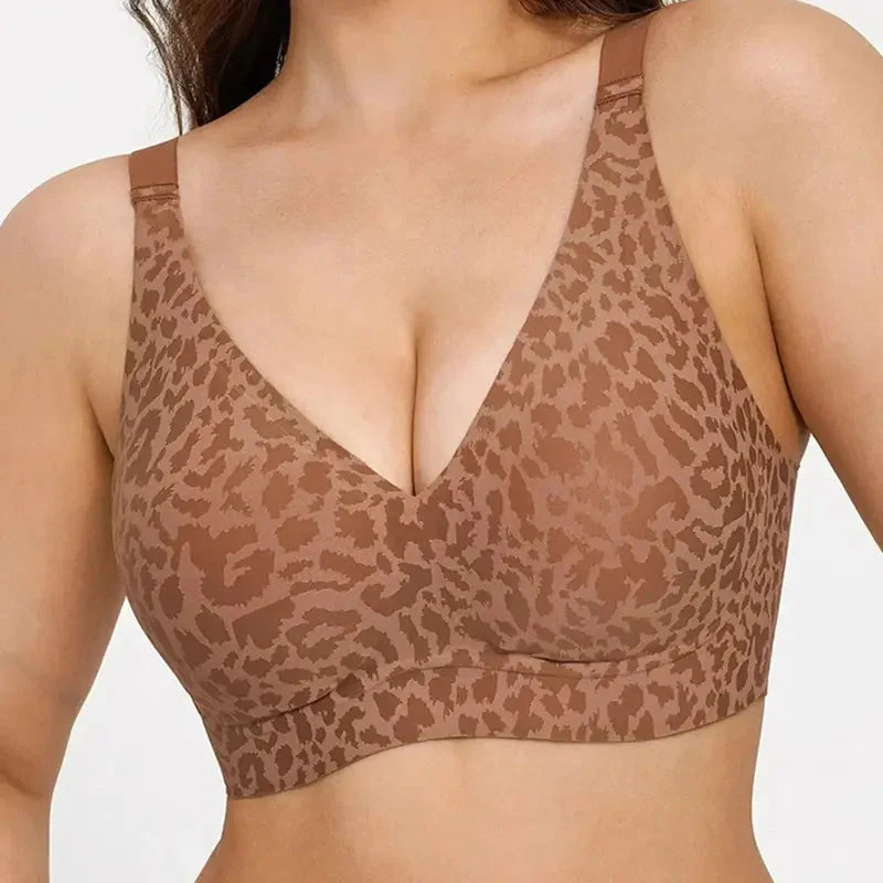 Seamless Deep V Push-Up Wireless Bra - Image 17